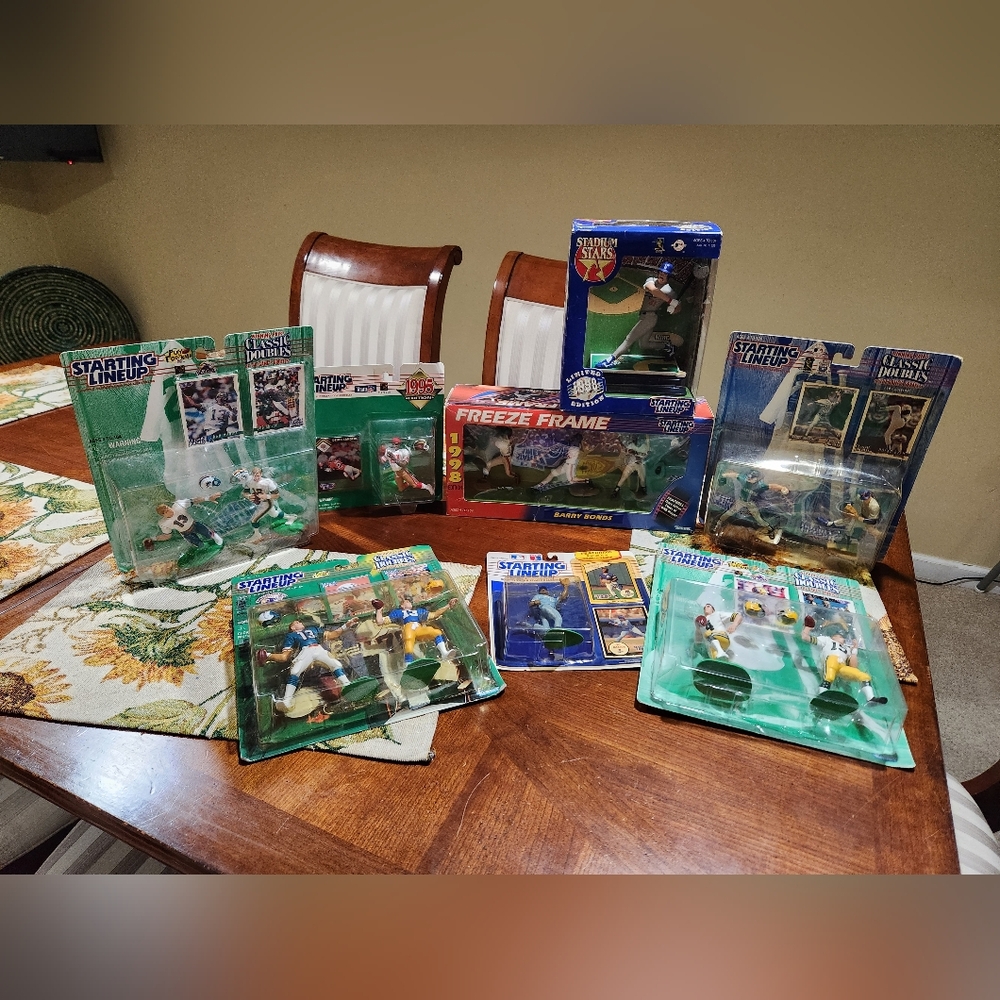 90s Starting LineUp Figures Bundle